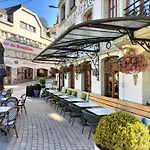 公寓 Au Pied Du Chateau 布永
